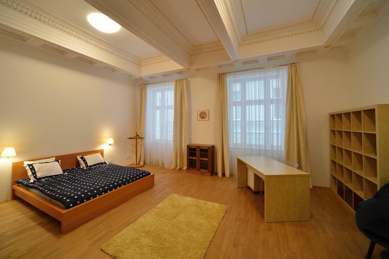 Kolonada Luxury 2 Bedroom Apartment With Balcony Mariánské Lázně Dış mekan fotoğraf